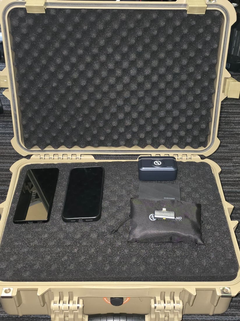 2 CELL PHONES AND MICS